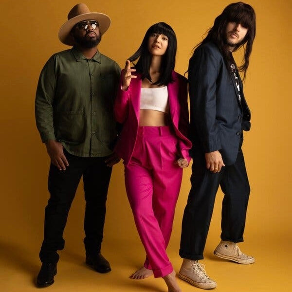 Khruangbin